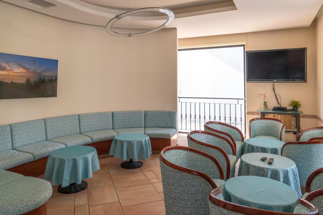 Hotel Tiglio Rimini Exterior photo